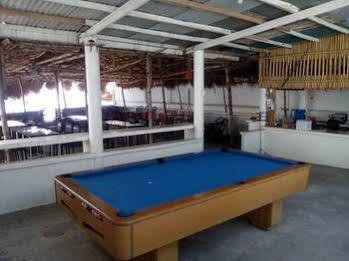 Gumleaves Hotel And Restaurant Olongapo Dış mekan fotoğraf